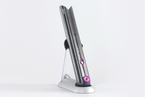 Dyson Corrale™ шаш түзеткішін қалай жинап және пайдалануға болады?